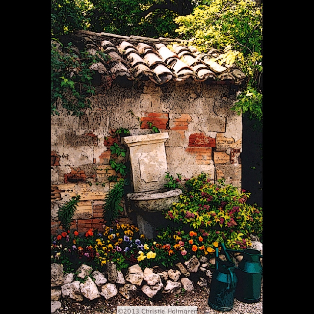 French<br/>Country<br/>Garden 1